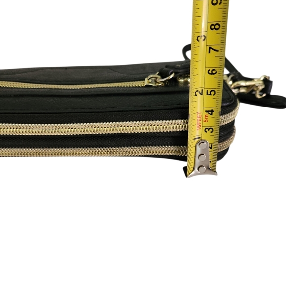 STEVE MADDEN Black Wristlet Wallet Zip Clutch Faux Leather - Picture 4 of 13